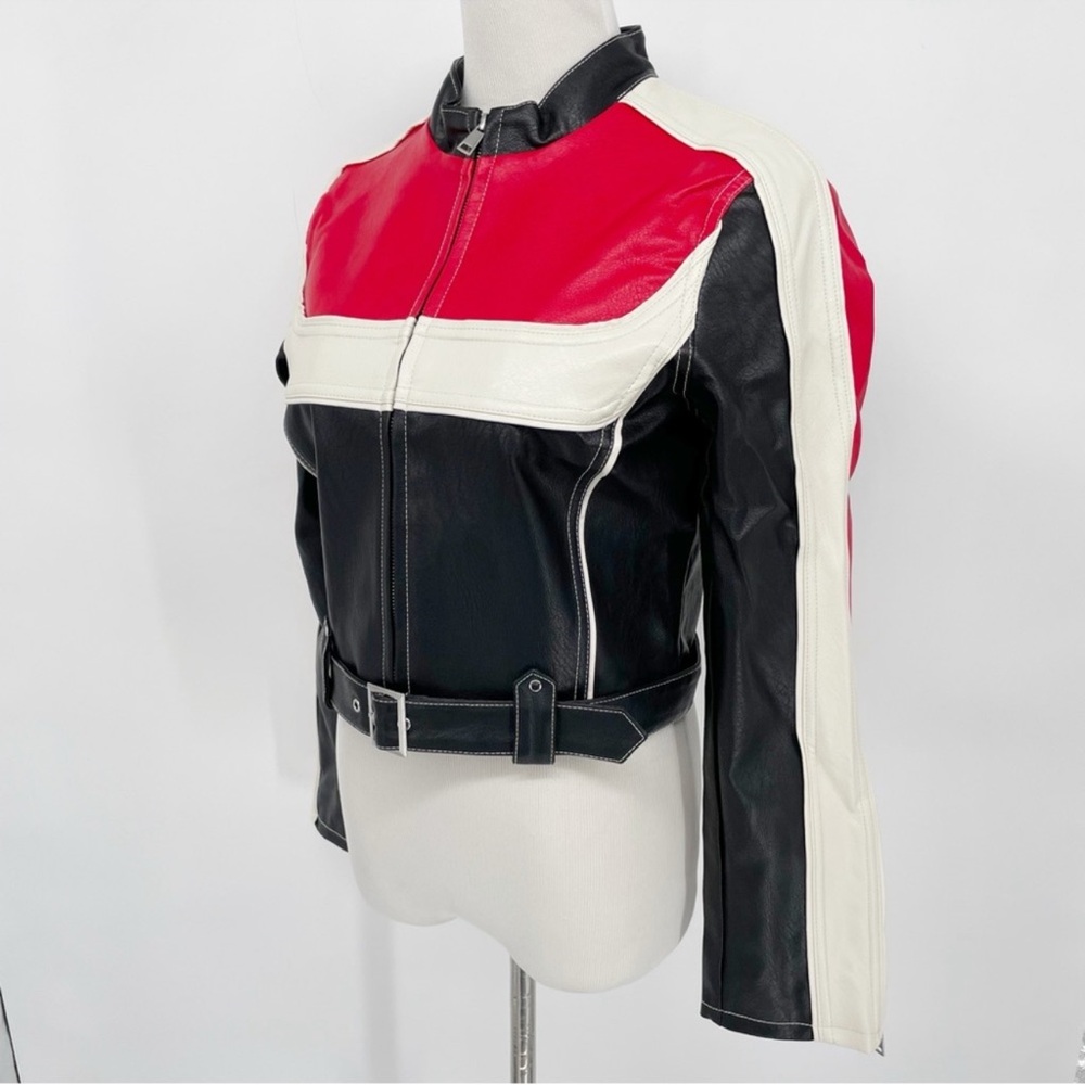 ❤️ Urban Outfitters Moto Crop Jacket